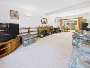 LOUNGE- click for photo gallery